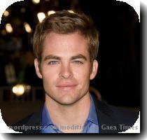 LOVE Chris Pine .  He