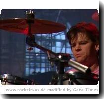 Re: Zak Starkey