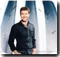 Josh Turner