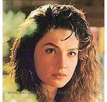 Pooja Bhatt | Parinda.com