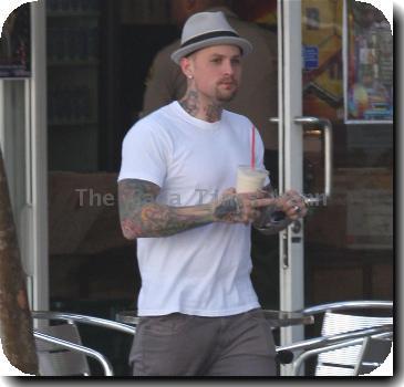 ***Exclusive***Benji Madden picks up a drink from a restaurant in West Hollywood. Los Angeles.