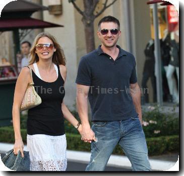 Estella Warren shopping with her boyfriend in Hollywood Los Angeles.