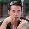 Jon Gosselin seen leaving the Ivy Restaurant on Robertson Boulevard surrounded by paparazzi. Los Angeles.