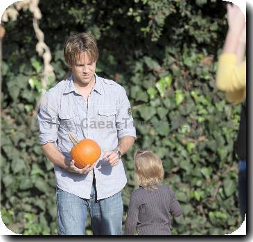 Larry Birkhead and daughter Dannielynn visits Mr. Bones Pumpkin Patch in West Hollywood Los Angeles.