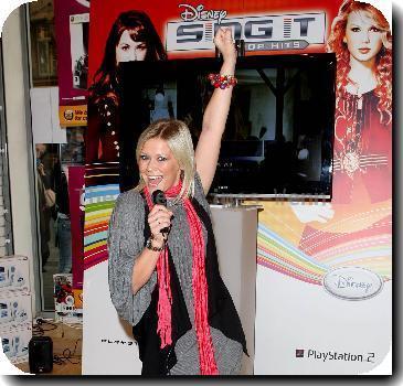 Suzanne Shaw
Disney Sing It: Pop Hits - game launch.