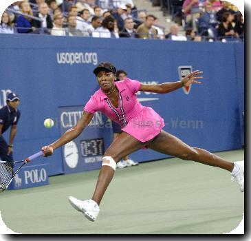 Venus Williams from the USA in action
during her match against Vera Dushevina from Russia during the first round
of the US Open at the USTA Billie Jean King National Tennis Center in New York, USA on,August 31, 2009.
Williams went on to win the match 6-7, 7-5,.