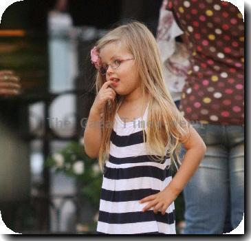 Amanda Holden and her husband Chris Hughesspend the afternoon at a park with their daughter LexiHollywood.