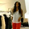 Ciara
shows off her new hair extensions while shopping in West Hollywood.