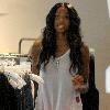 Ciara
shows off her new hair extensions while shopping in West Hollywood.