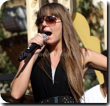 Esmee Denters performing at The Grove