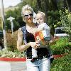 Gwen Stefani and her daughter Zuma goes shopping at Bristol Farms then stop by the park to change Zuma's diaper..