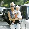 Gwen Stefani and her daughter Zuma goes shopping at Bristol Farms then stop by the park to change Zuma's diaper..