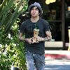 Pete Wentz
leaving Starbucks with an iced coffee in Beverly Hills.