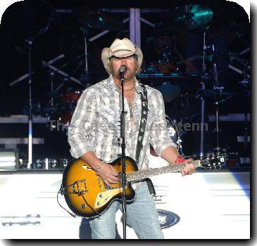 Toby Keith performs live