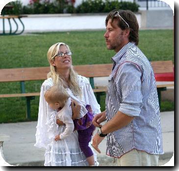 Tori Spelling 
with her daughter Stella at Cross Creek Park.