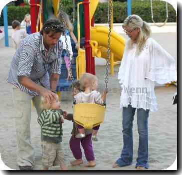 Tori Spelling 
with her daughter Stella at Cross Creek Park.