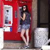 Liv Tyler 
stops off at a cash machine in Los Feliz.