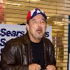 Rubén Blades
 makes a live appearance at Store Sears..