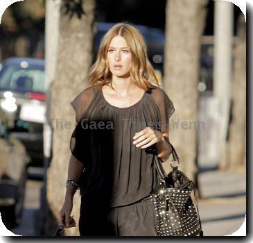 Nicky Hilton leaving Byron & Tracey salon in Beverly Hills after having her haircut and lightened in color..