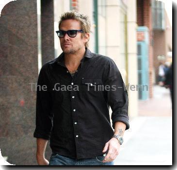 Mark McGrath arriving at a medical building in Beverly Hills sporting wayfarer sunglasses Los Angeles.