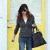 Actress Jennifer Garner leaving the hair salon.