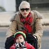 Gwen Stefani
taking her son Kingston Rossdale for a walk.