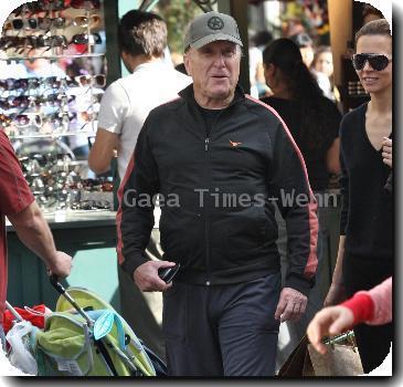 American actor Robert Duvall out shopping in Hollywood..