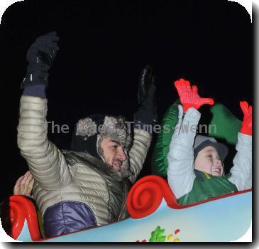 Peter Andre carrying Junior and Princess Tiaamii  
at 'Winter Wonderland' in Hyde Park.