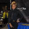 Mary J. Blige 
signs copies of her new album 'Stronger With Each Tear' at Best Buy.