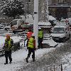 Snow in the UK
slow traffic through the town.