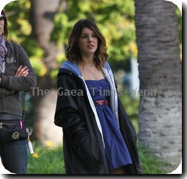 Shenae Grimes
on the set of her television show '90210' filming on location in Hollywood.