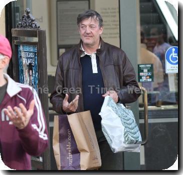 Stephen Fry
 out shopping in Hollywood..