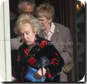 Actress Doris Roberts leaving a restaurant in Beverly HillsLos Angeles.