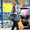 Chanelle Hayes
walks back to her car after doing some shopping at Sainsbury's.
Yorkshire, England.