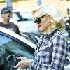 Gwen Stefani and Gavin Rossdale enjoy a Valentine's Day lunch at The Fox And Hound restaurant in Studio City Los Angeles.