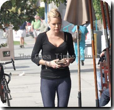 Sophie Monk walking in Hollywood with a foot cast after her recent car accident in Marina del Rey. She is also wearing a back brace and had much difficulty walking due to her injuries. Los Angeles.