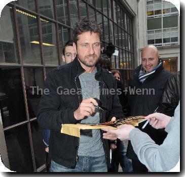 Gerard Butler 
outside the Radio One studios
London, England.