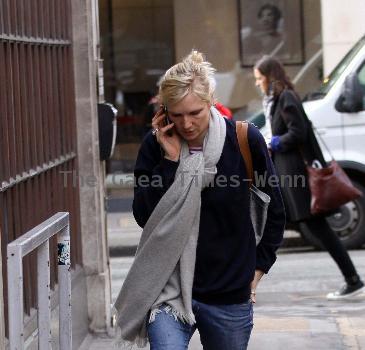 Jo Whiley 
outside the Radio One studios 
London, England.