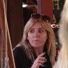 Eastenders' star Michelle Collins takes a break from shopping to eat lunch at The Grove.
Los Angeles, California.