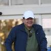 Actor Paul Sorvino 
leaves Bristol Farms after shopping for groceries. 
Los Angeles, California, USA.