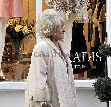 Barbara Windsor
filming scenes for 'Eastenders' on location in Carnaby Street. Barbara Windsor, who plays Peggy Mitchell, is due to leave the soap opera soon.
London, England.