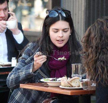 Katie Lee eating lunch with a friend at Bar Pitti in Manhattan's West Village
New York City, USA.