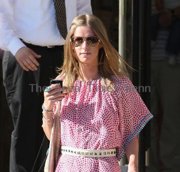 Nicky Hilton shopping at Barneys New York in Beverly Hills
Los Angeles, California.
