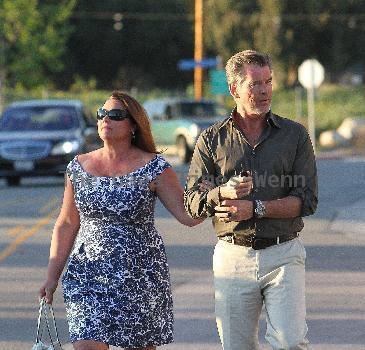 Pierce Brosnan and wife Keely Shaye Smith leaving Malibu Cinemas after watching a screening of 'Green Zone'
Los Angeles, California.