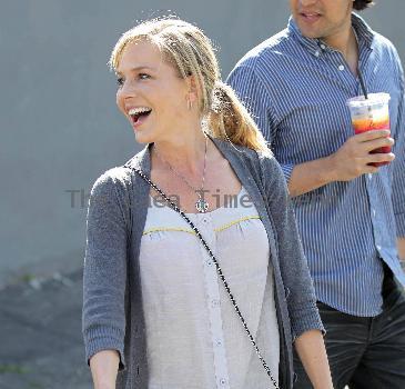 'Desperate Housewives' star Julie Benz is in good spirits while leaving Lemonade in West Hollywood after having lunch with friends.
Los Angeles, California.