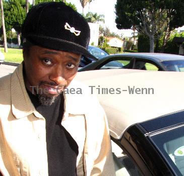 Eddie Griffin
seen leaving the 5 star luxury hotel 'L'Ermitage' in Beverly Hills
Los Angeles, California.