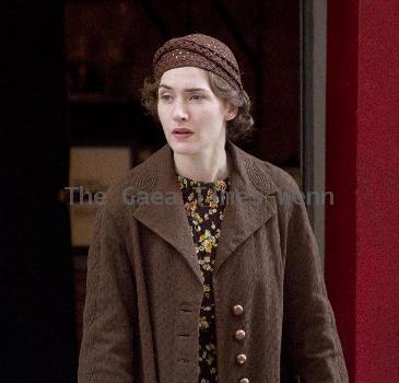 Actress Kate Winslet on her first day of shooting of 'Mildred Pierce'. This is about divorced single mum Mildred Pierce, who decides to open a restaurant business during the depression, which threatens to damage her already-strained relationship with her ambitious eldest daughter, Veda
New York City, USA.