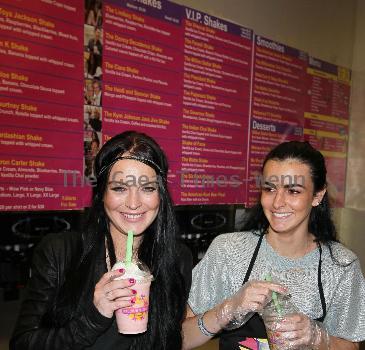 Lindsay Lohan and her sister Ali Lohan