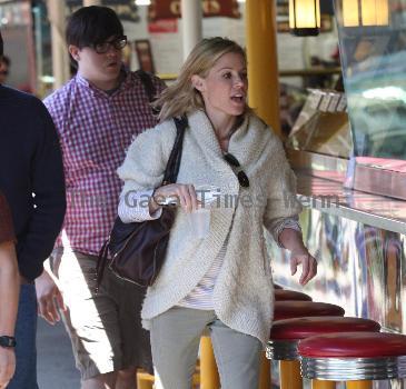 Julie Bowen 
'Modern Family' star eating lunch with her son Oliver Phillips from a Mexican food stand
 Los Angeles, California.
