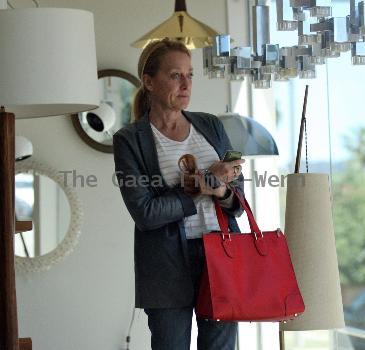 'Brothers & Sister' star Patricia Wettig 
shops for furniture at Lawson-Fenning 
Los Angeles, California.